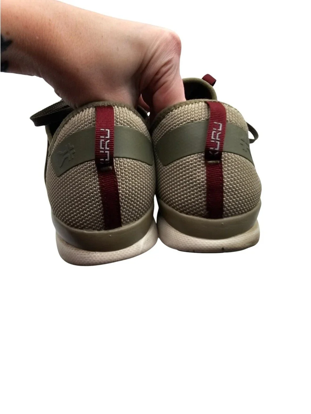 Kuru Pivot Womens Size 10.5 Shoes Green Sock Fit Athletic Arch Support Sneakers